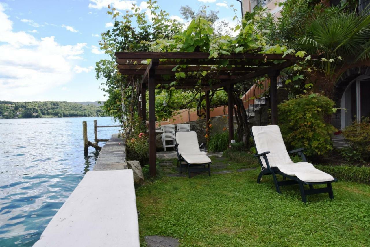 Villa Monziani, Exclusive Island Lakeside Villa Орта-Сан-Джуліо Екстер'єр фото